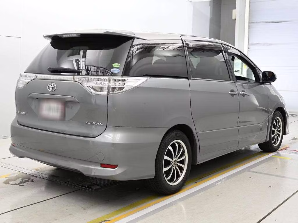 TOYOTA ESTIMA
