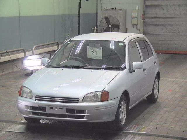 TOYOTA STARLET