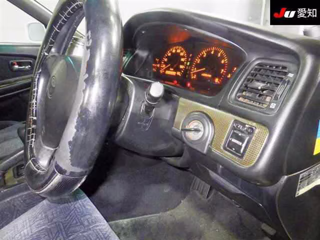 TOYOTA MARK II