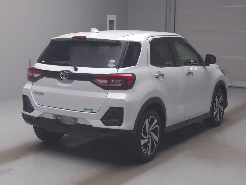 TOYOTA RAIZE
