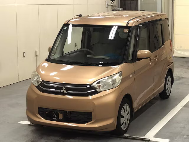 MITSUBISHI EK SPACE