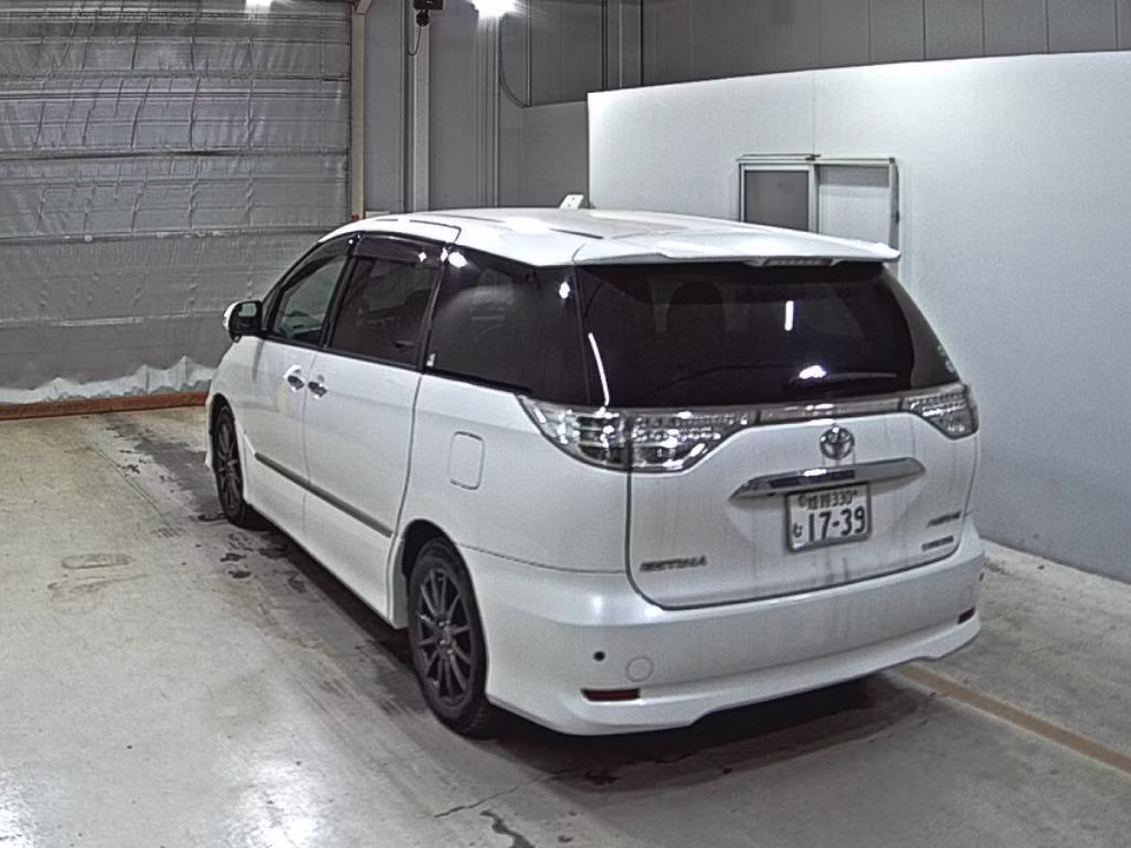TOYOTA ESTIMA