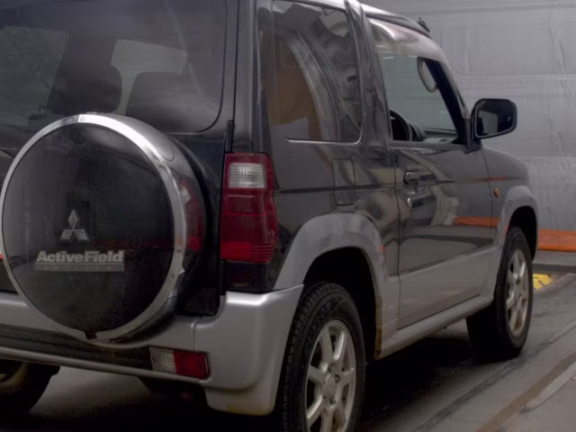 MITSUBISHI PAJERO MINI