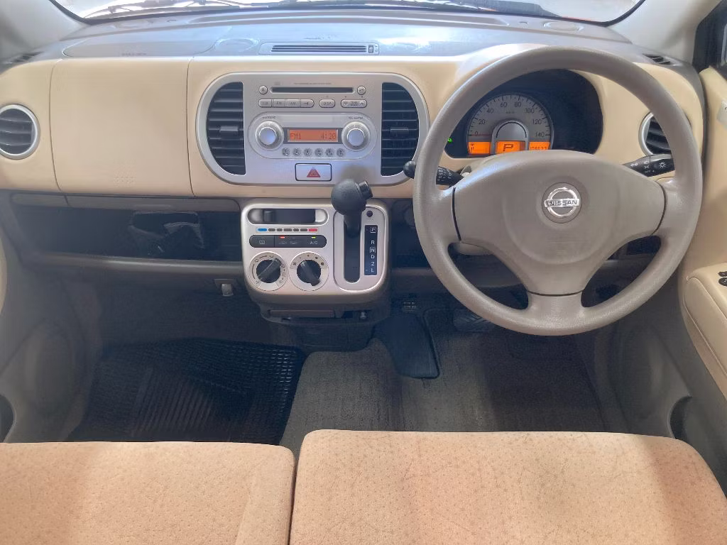 NISSAN MOCO