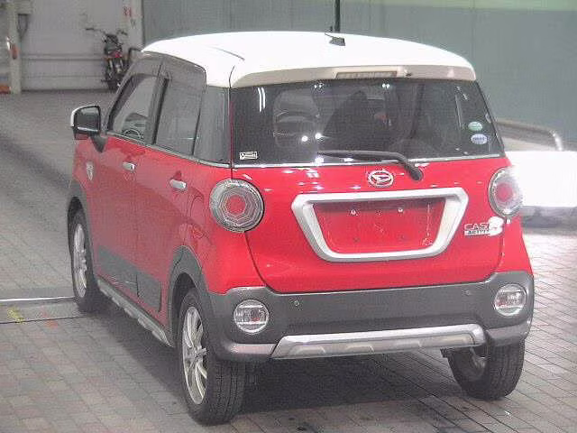 DAIHATSU CAST