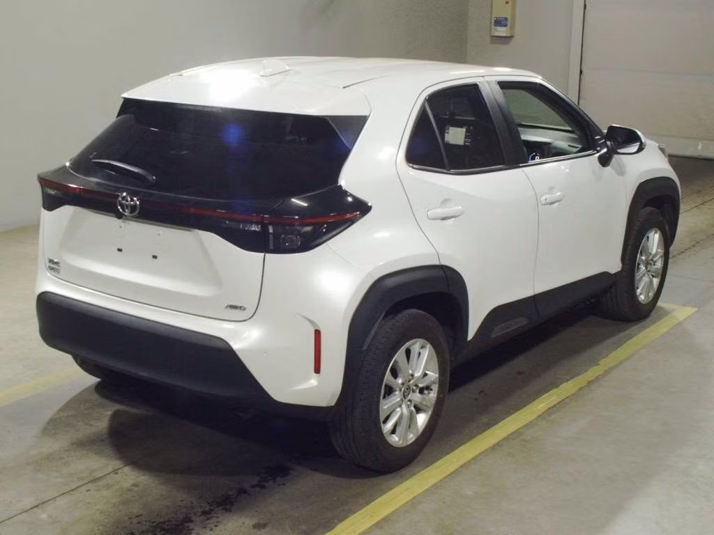 TOYOTA YARIS CROSS
