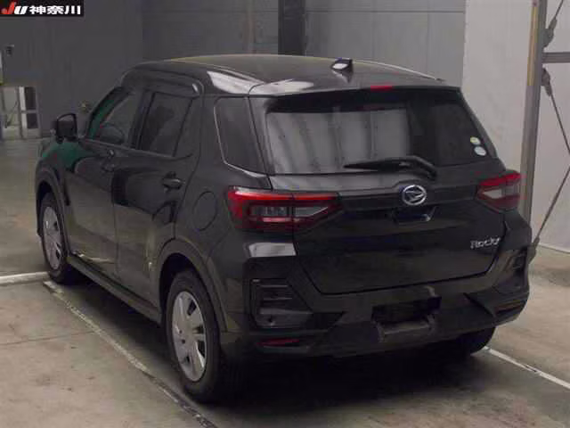 DAIHATSU ROCKY