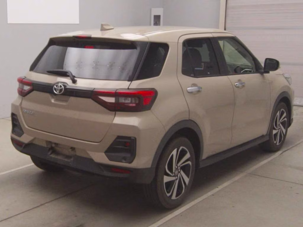 TOYOTA RAIZE