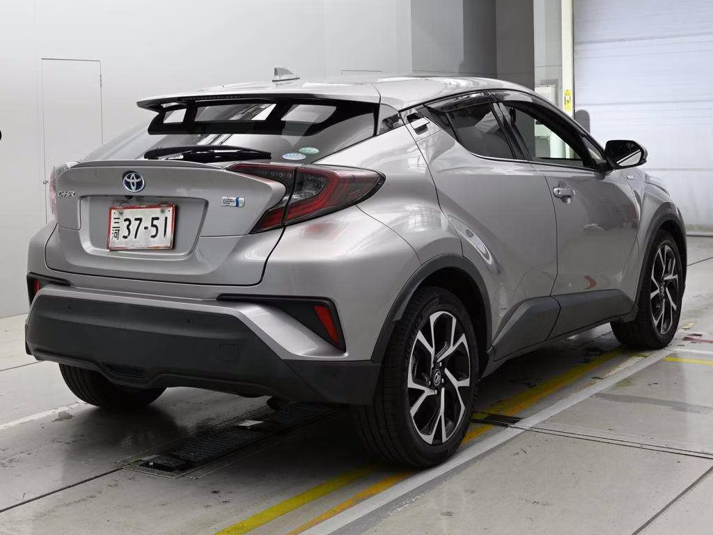TOYOTA C-HR