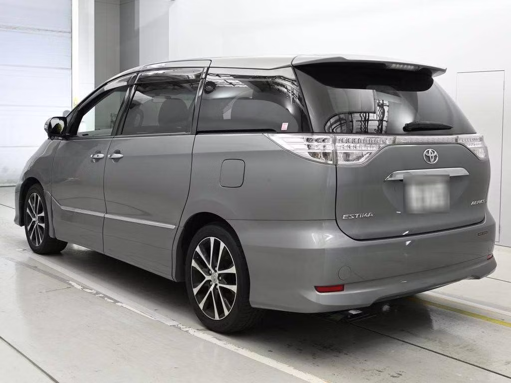 TOYOTA ESTIMA
