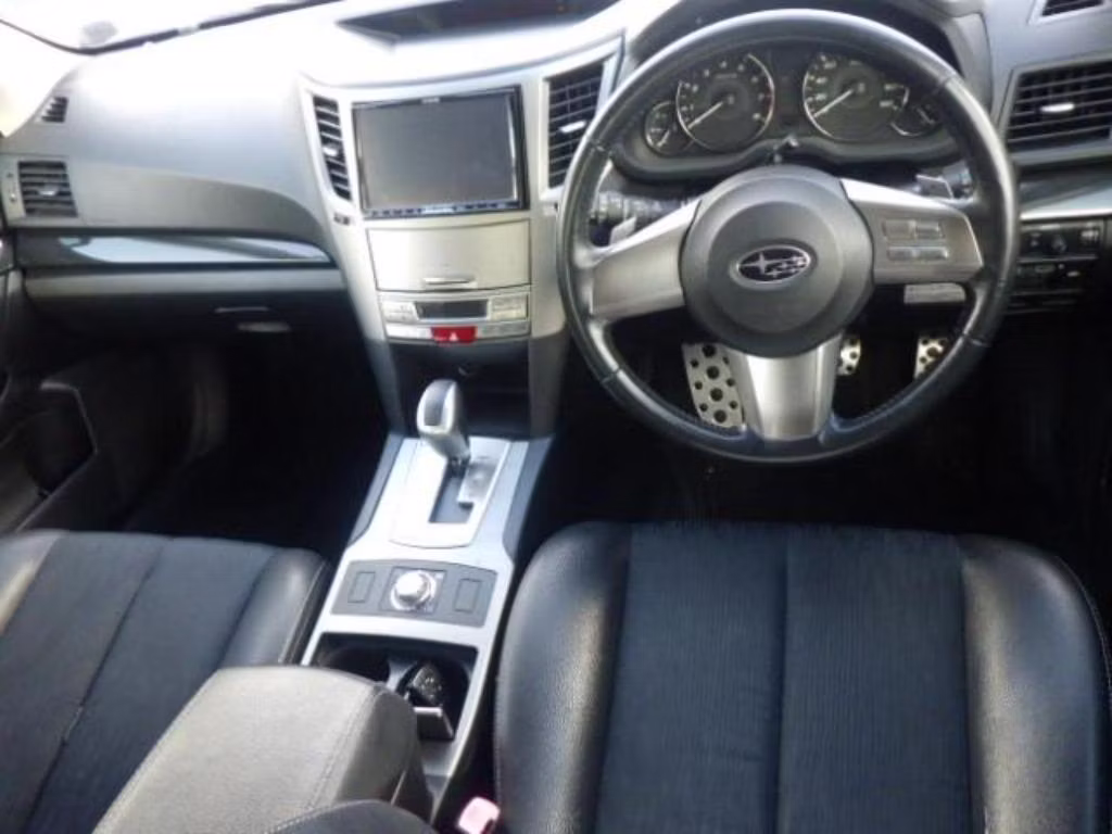 SUBARU LEGACY