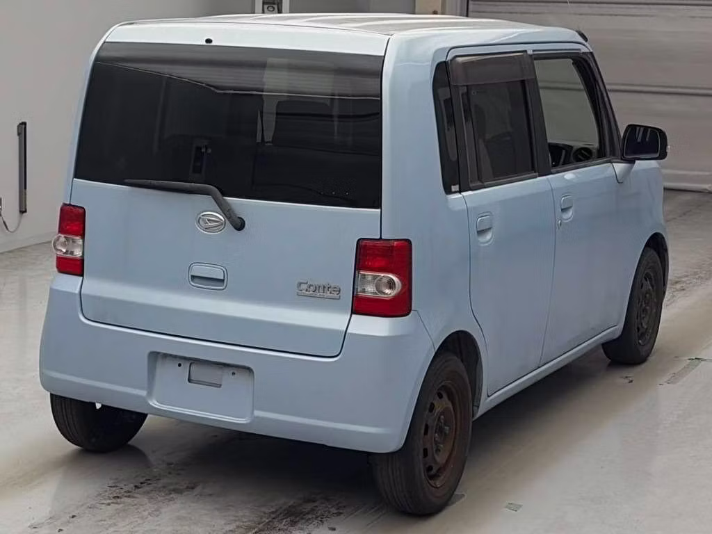 DAIHATSU MOVE CONTE