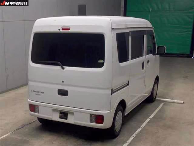 MITSUBISHI MINICAB