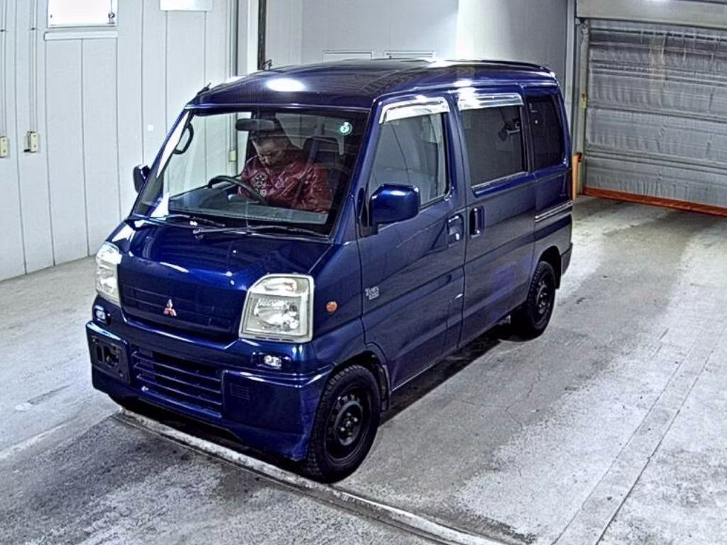 MITSUBISHI TOWN BOX