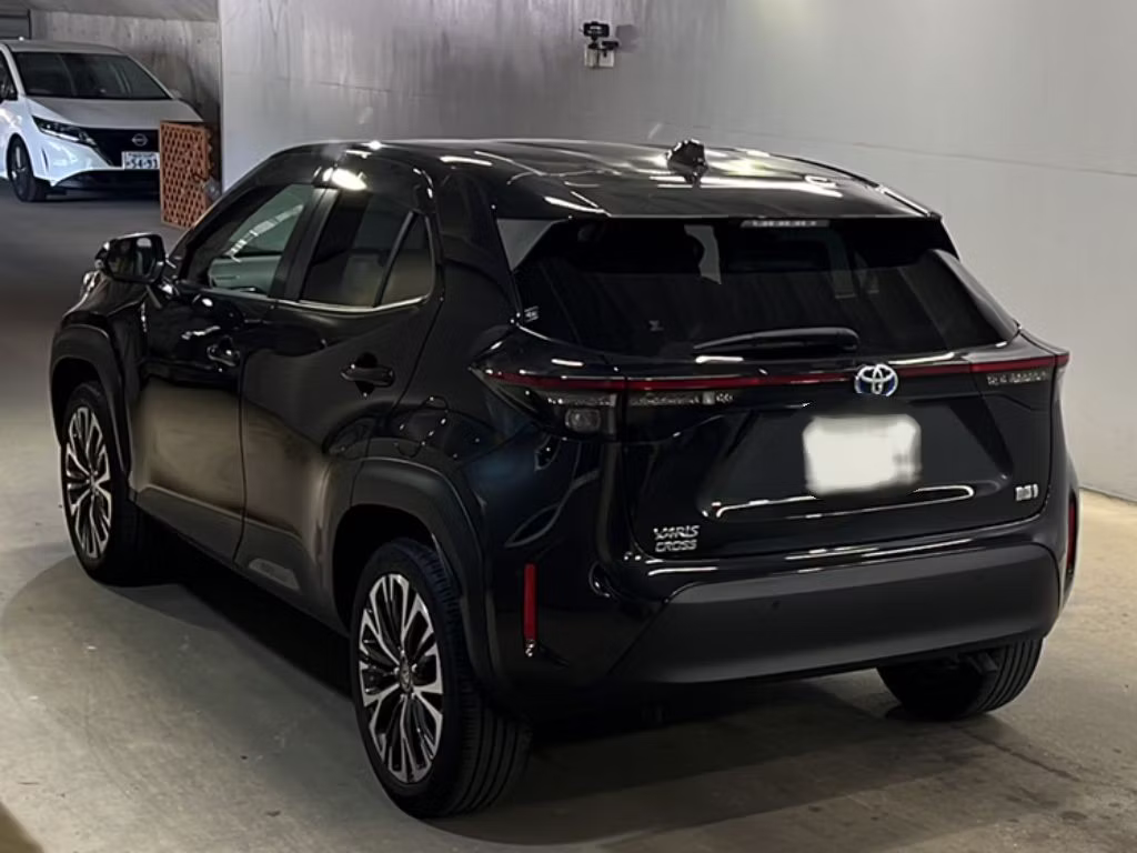 TOYOTA YARIS CROSS