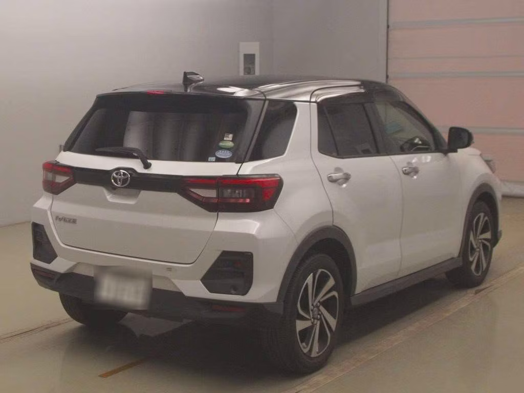 TOYOTA RAIZE