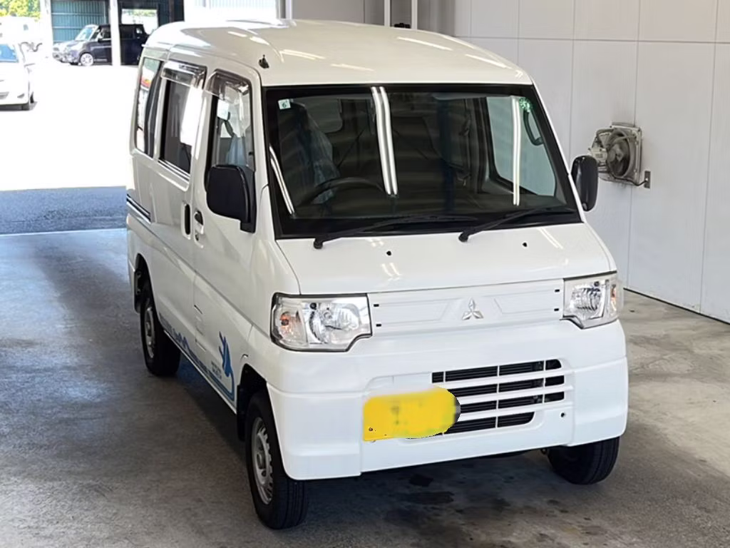 MITSUBISHI MINICAB MIEV
