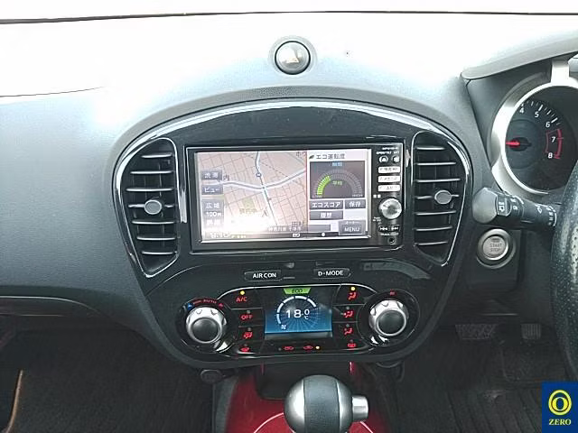 NISSAN JUKE