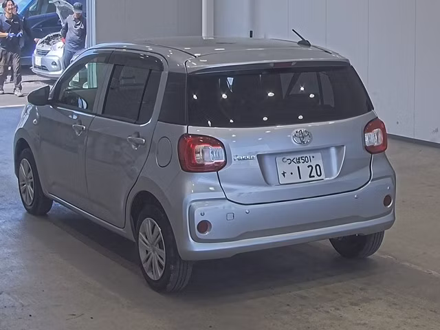 TOYOTA PASSO