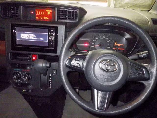 TOYOTA TANK