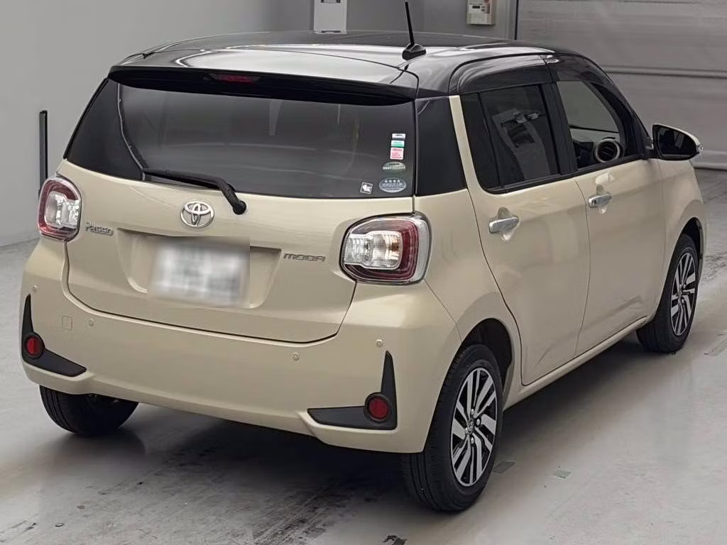 TOYOTA PASSO