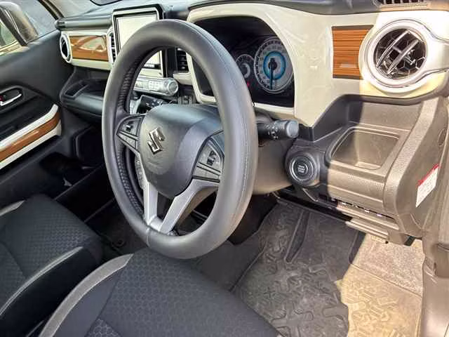SUZUKI XBEE