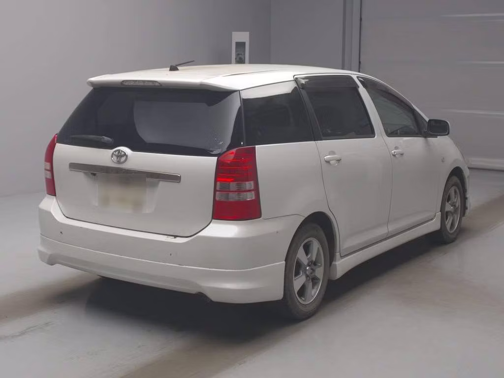 TOYOTA WISH