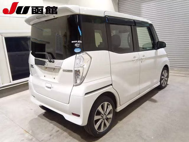 MITSUBISHI EK SPACE