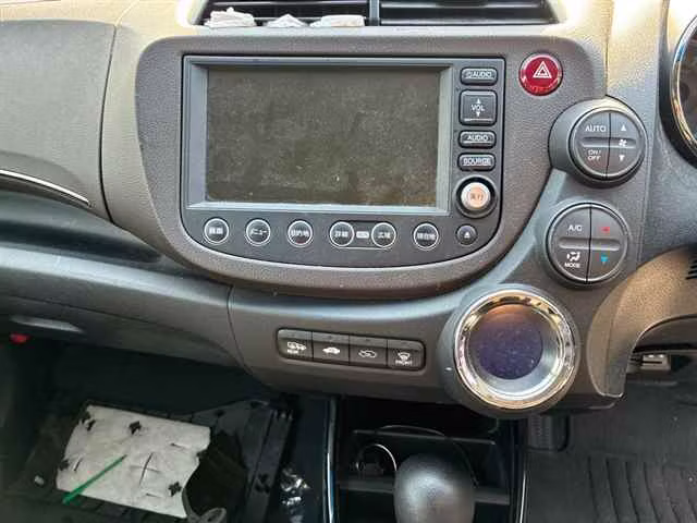HONDA FIT SHUTTLE
