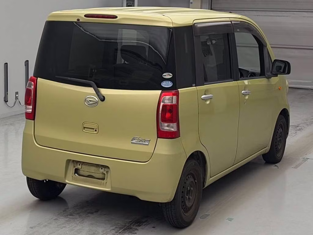 DAIHATSU TANTO EXE