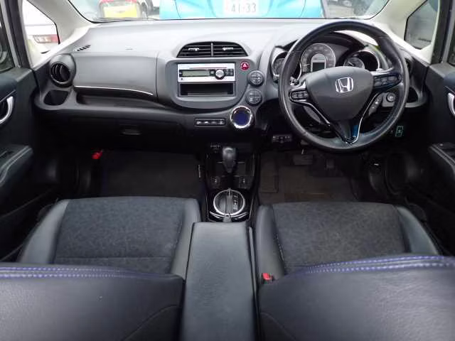HONDA FIT SHUTTLE