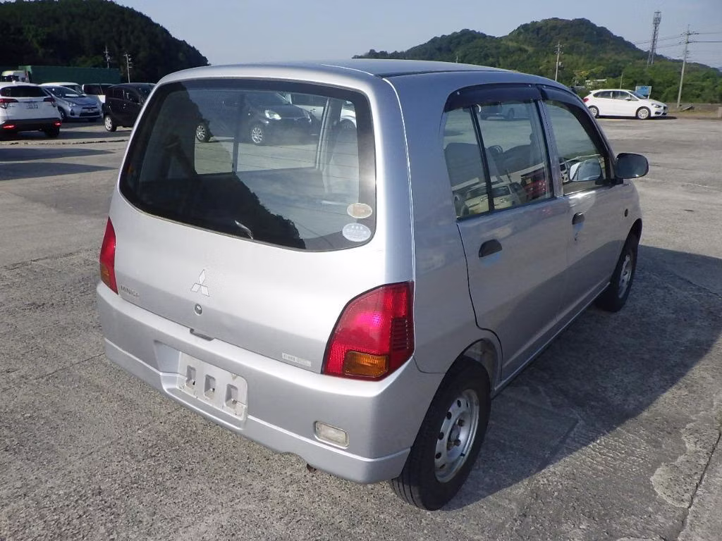 MITSUBISHI MINICA
