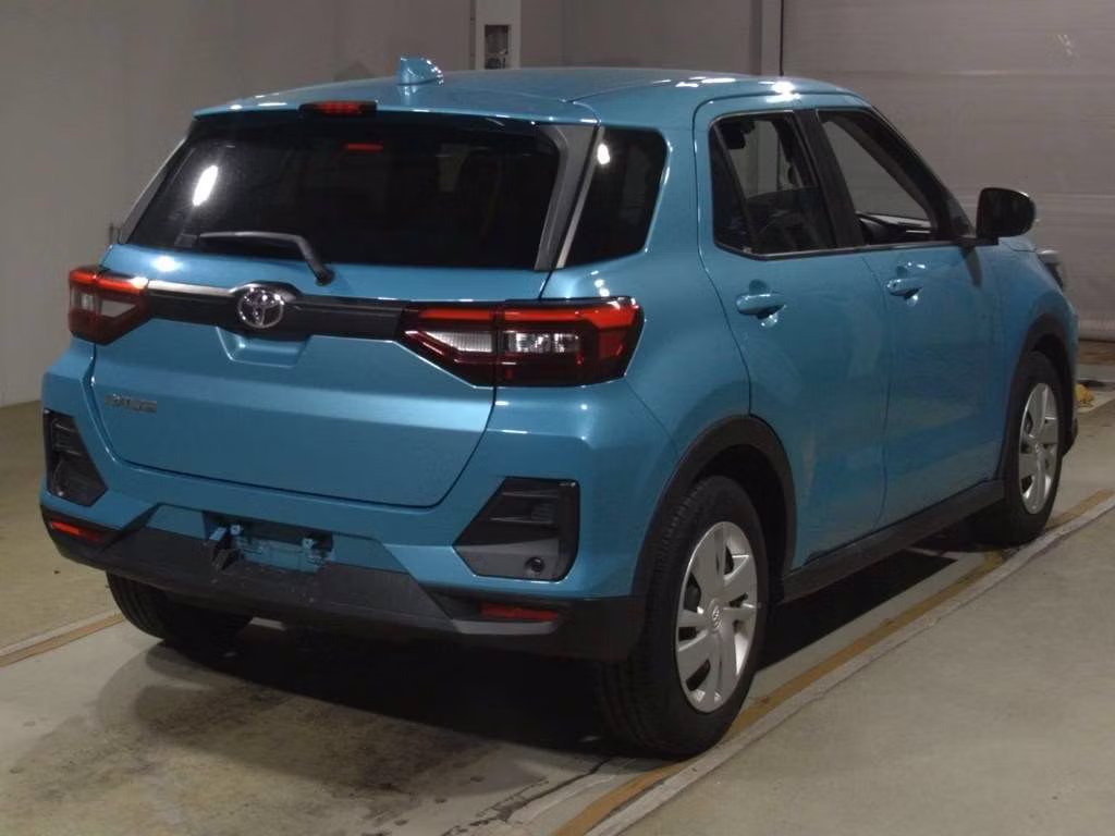 TOYOTA RAIZE