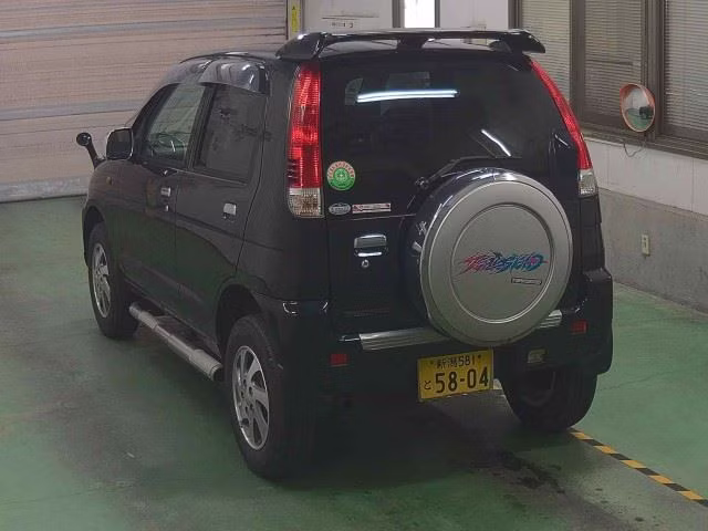 DAIHATSU TERIOS KID