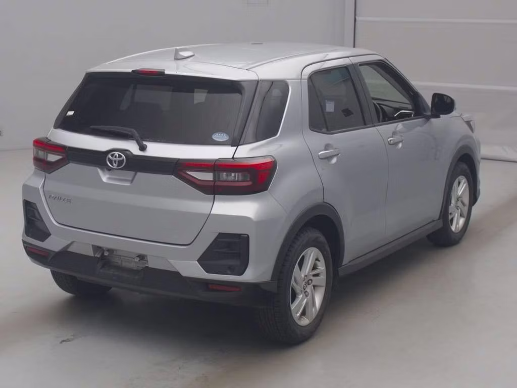 TOYOTA RAIZE