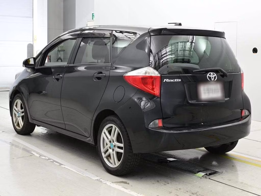 TOYOTA RACTIS