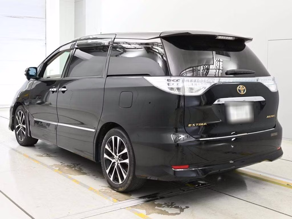 TOYOTA ESTIMA