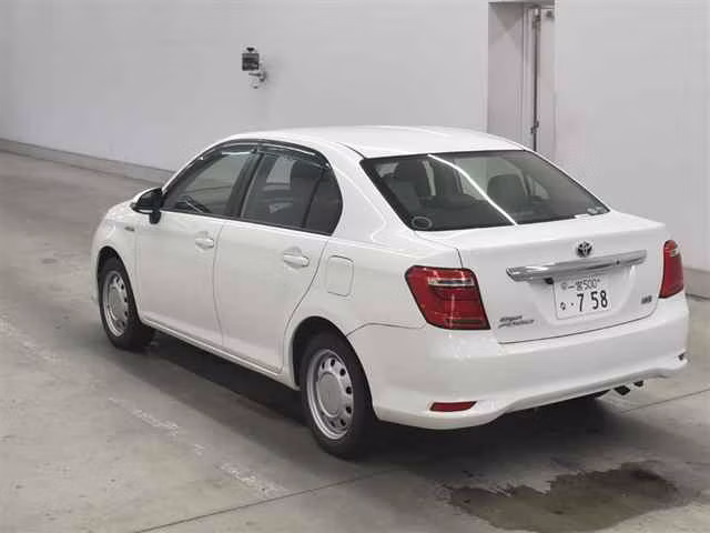 TOYOTA COROLLA AXIO