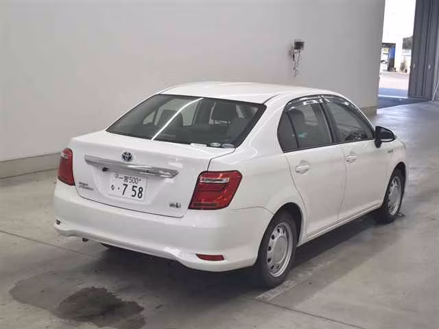 TOYOTA COROLLA AXIO