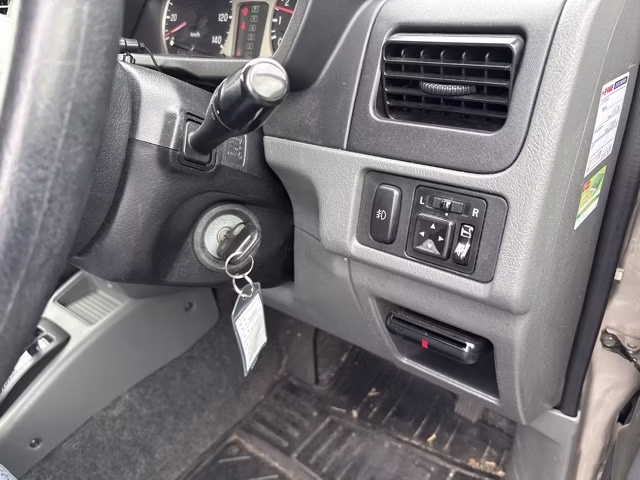 MITSUBISHI PAJERO MINI