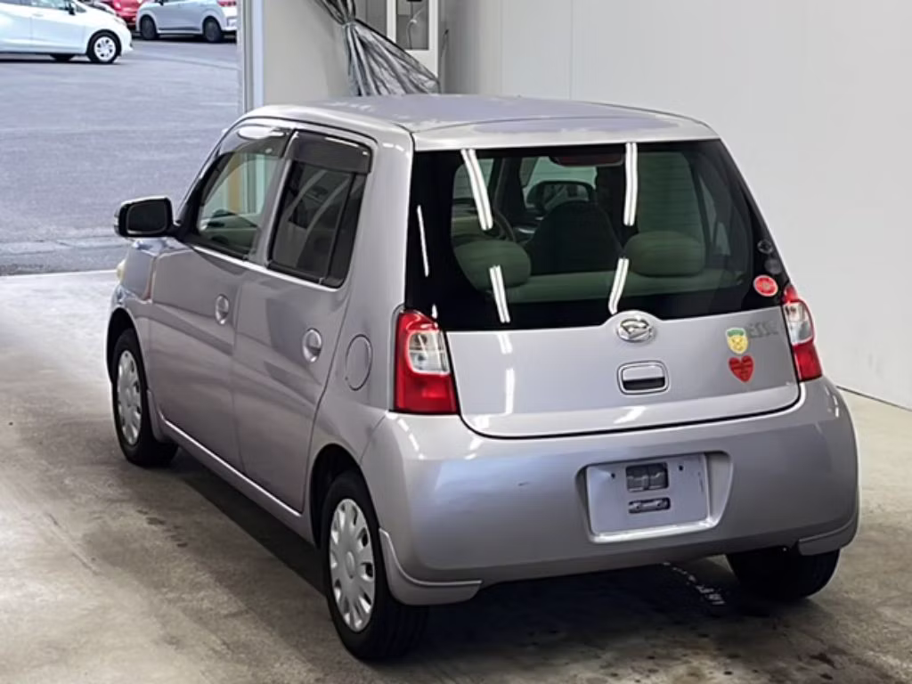 DAIHATSU ESSE