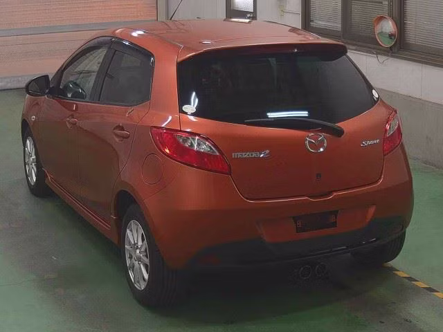MAZDA DEMIO