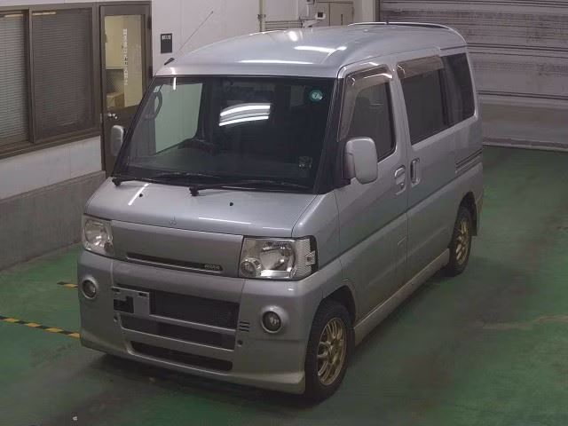 MITSUBISHI TOWN BOX