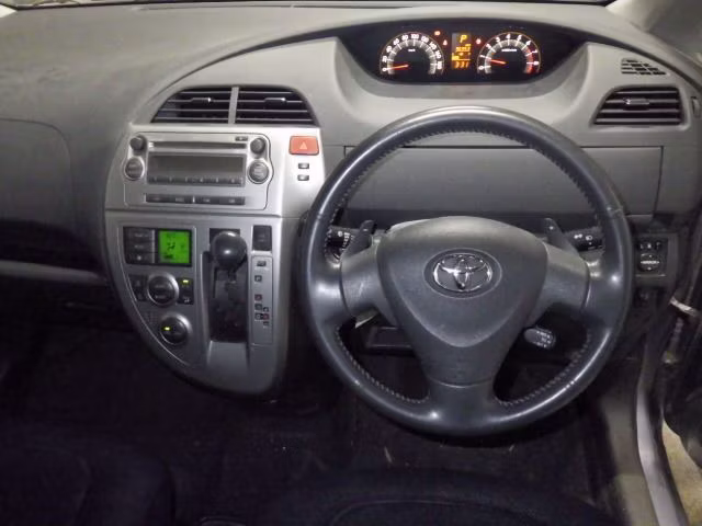 TOYOTA RACTIS