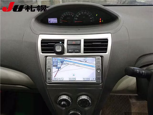 TOYOTA BELTA
