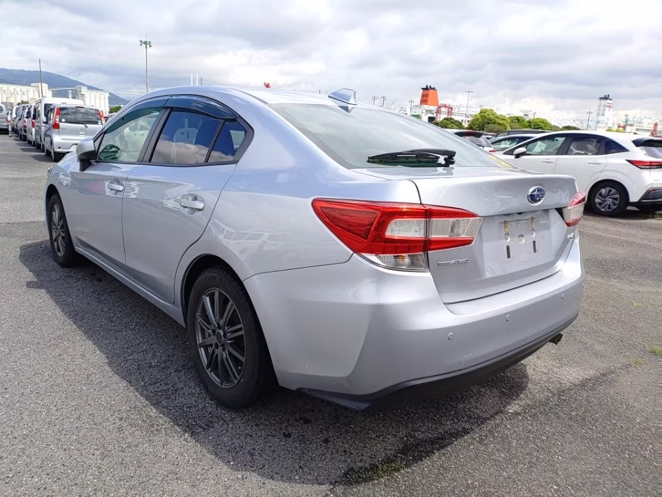 SUBARU IMPREZA