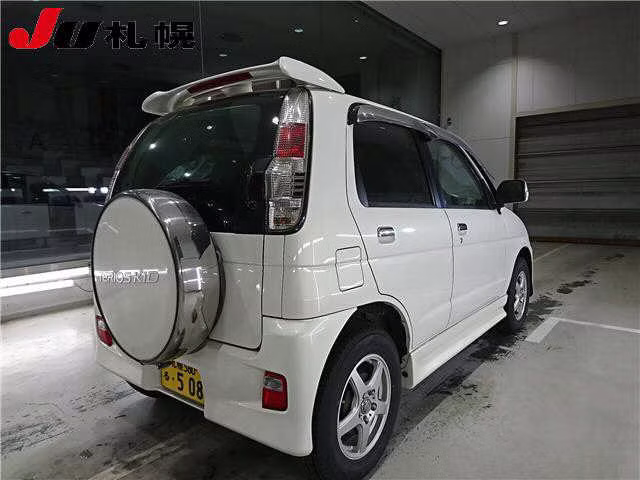DAIHATSU TERIOS KID