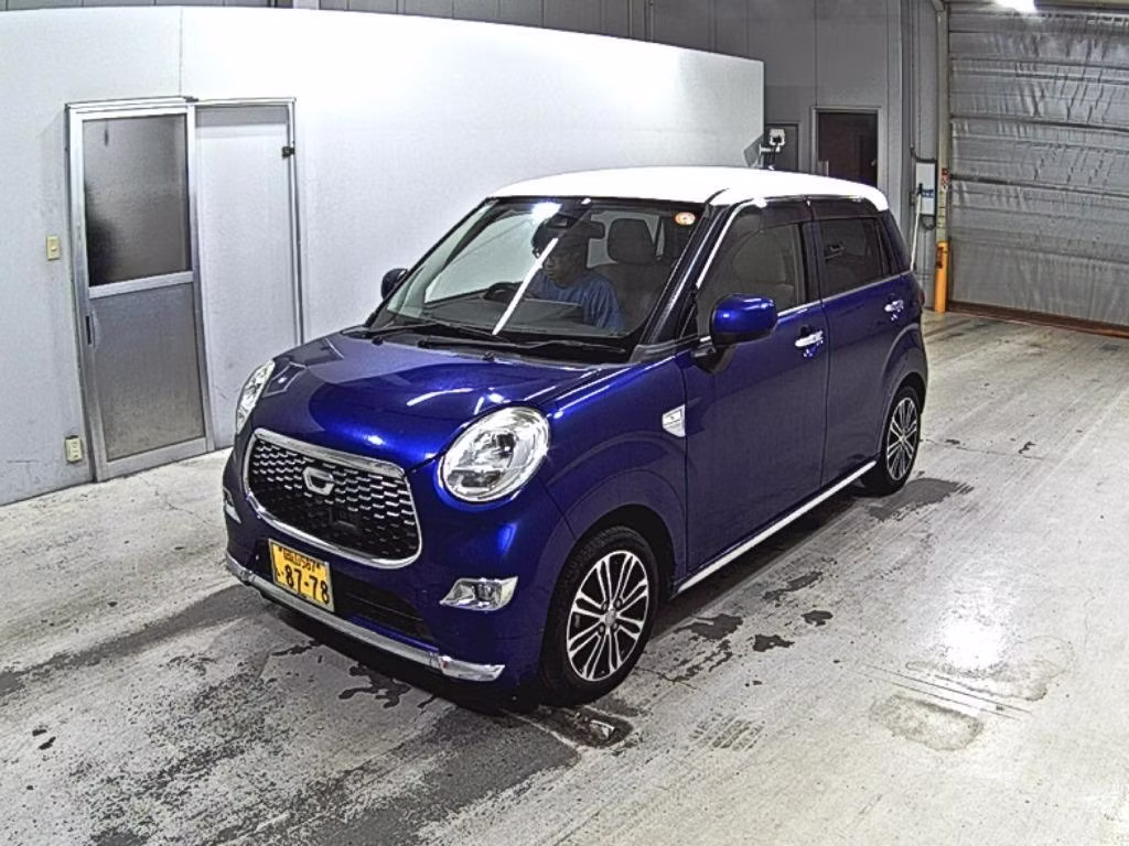 DAIHATSU CAST