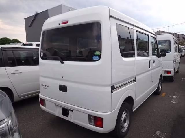 MITSUBISHI MINICAB