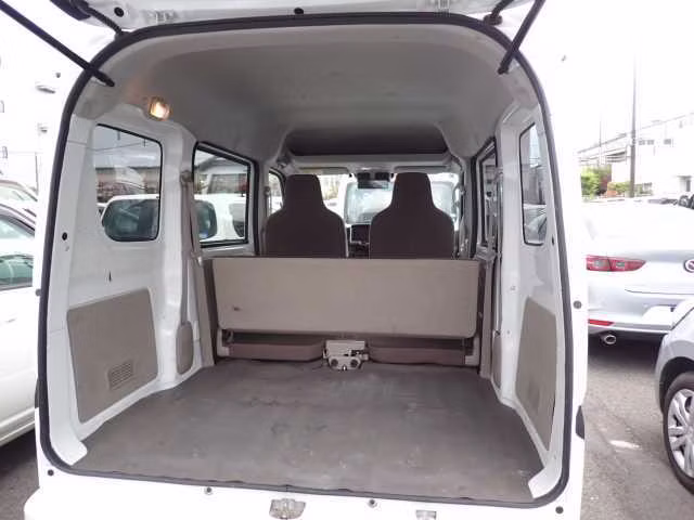 MITSUBISHI MINICAB